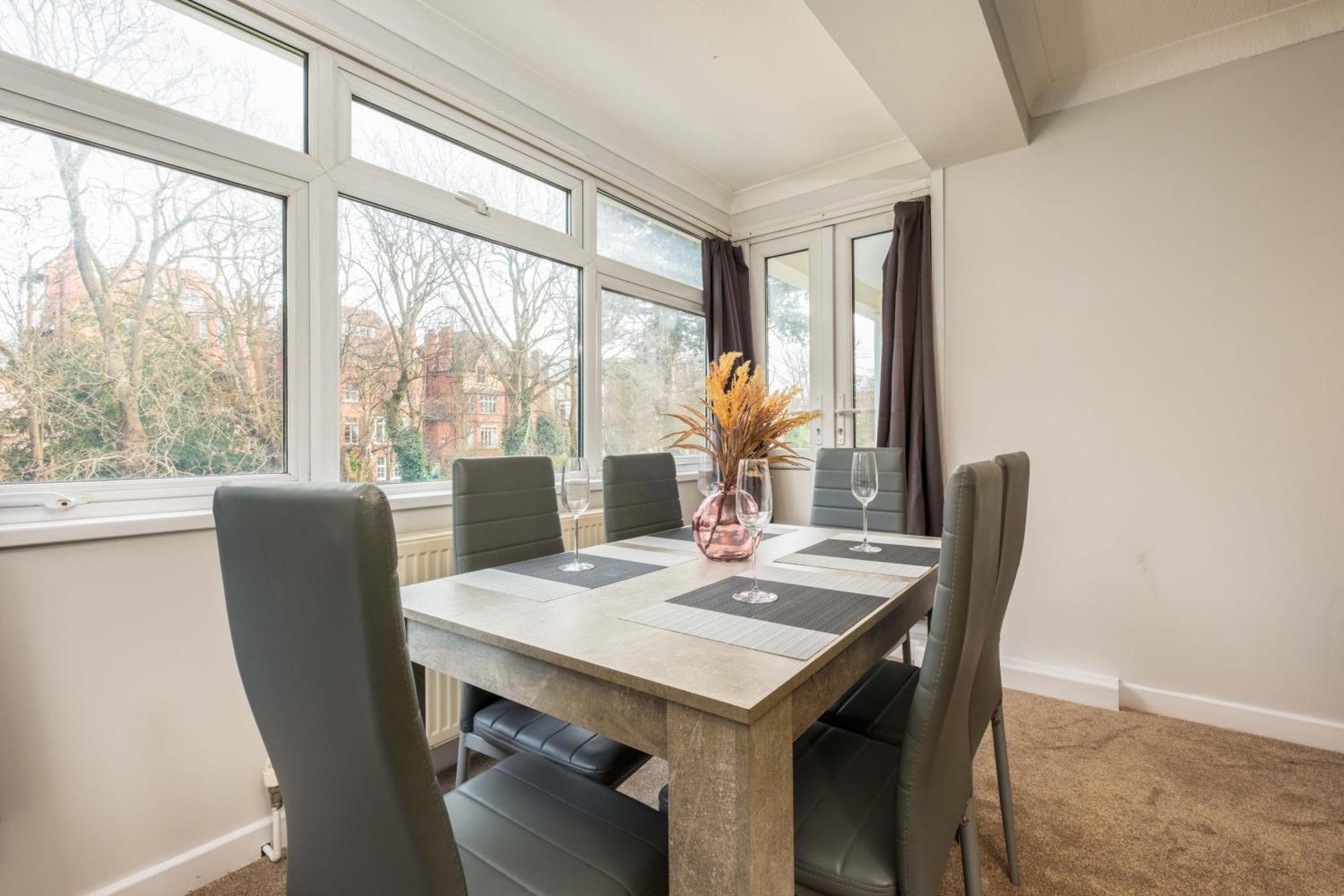Stylish 2 Bedroom In Central Brighton Free Parking Near Beach And Train Station 외부 사진